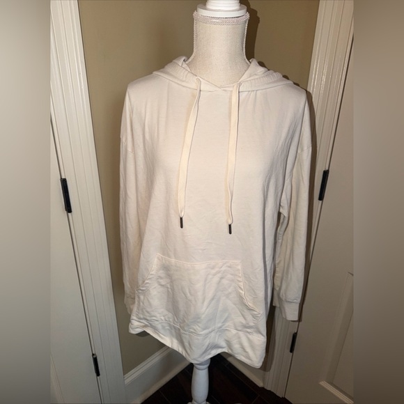 Z Supply Tops - Z Supply Women’s Size M Oversized Lightweight Hoodie Cream Hi Lo